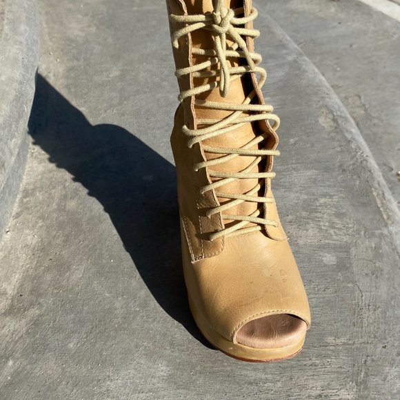 Gee WaWa leather lace-up open toe heels size 7 - Picture 3 of 7